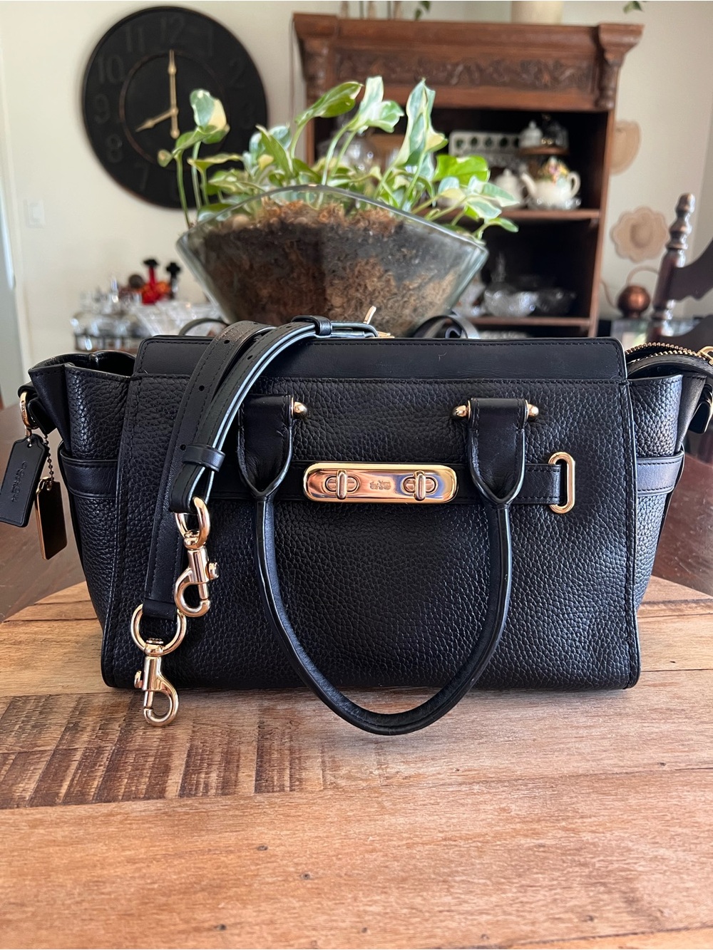 Coach Swagger 27 Black Leather Satchel Crossbody Bag 87295